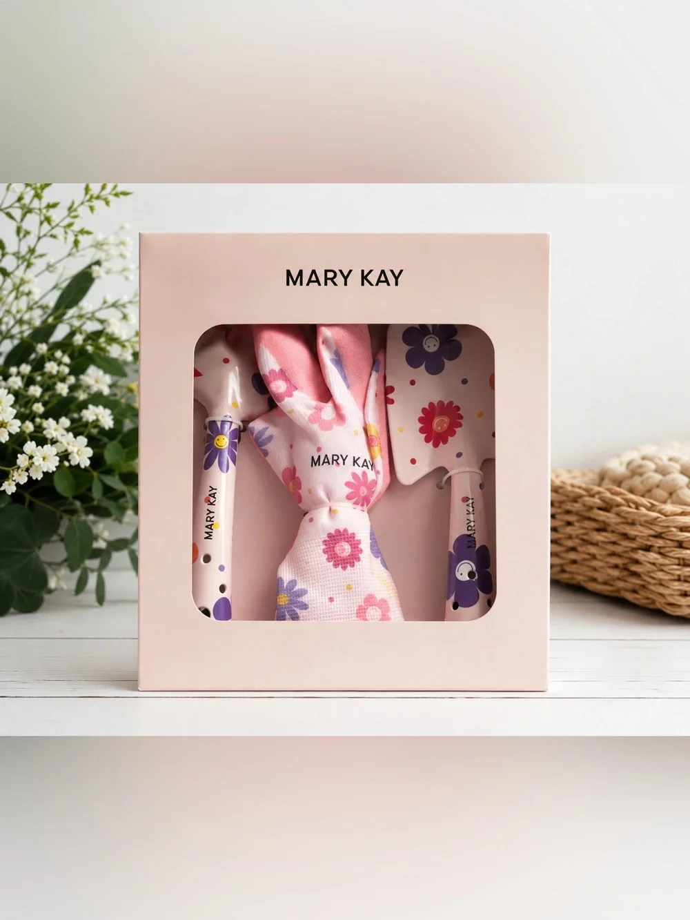 Mary Kay Limited Edition Floral Garden Tool Set in Pink, Purple, White